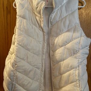 SO brand size Large white puffer vest. New without tags.